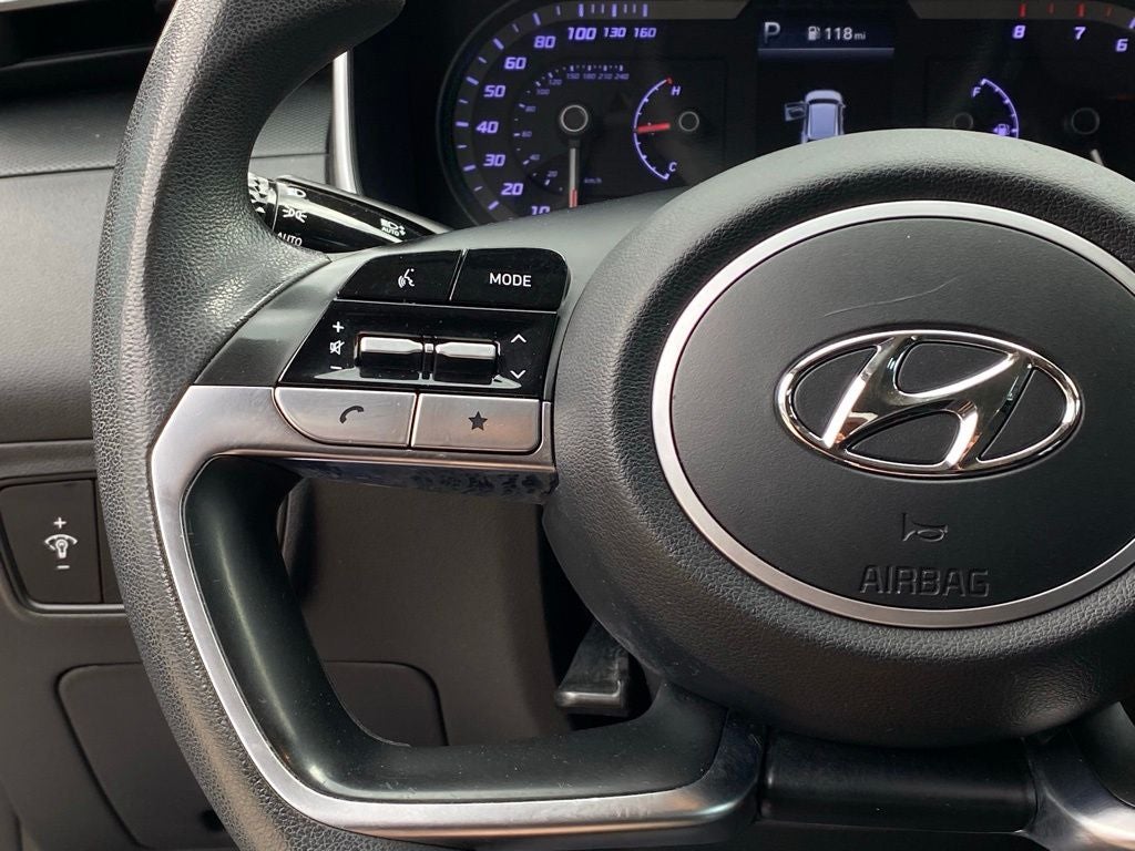2022 Hyundai TUCSON SE