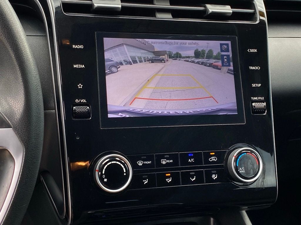 2022 Hyundai TUCSON SE
