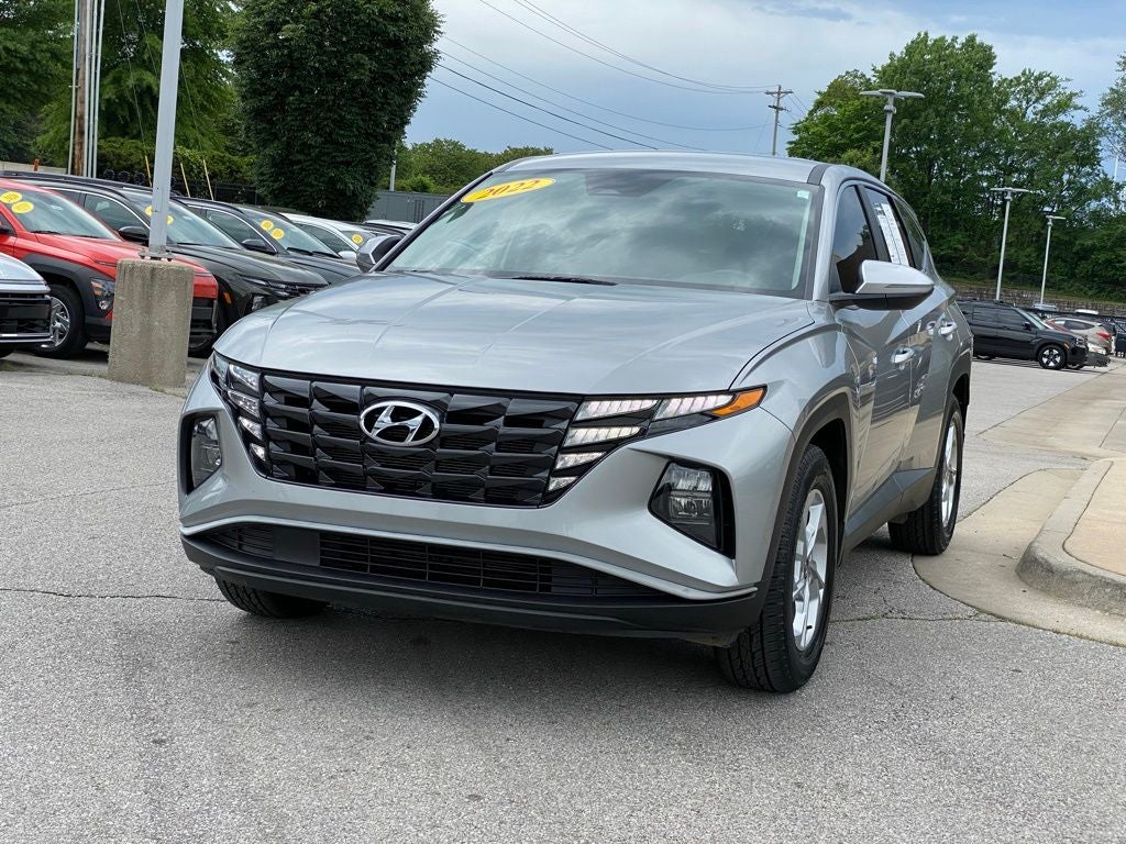 2022 Hyundai TUCSON SE