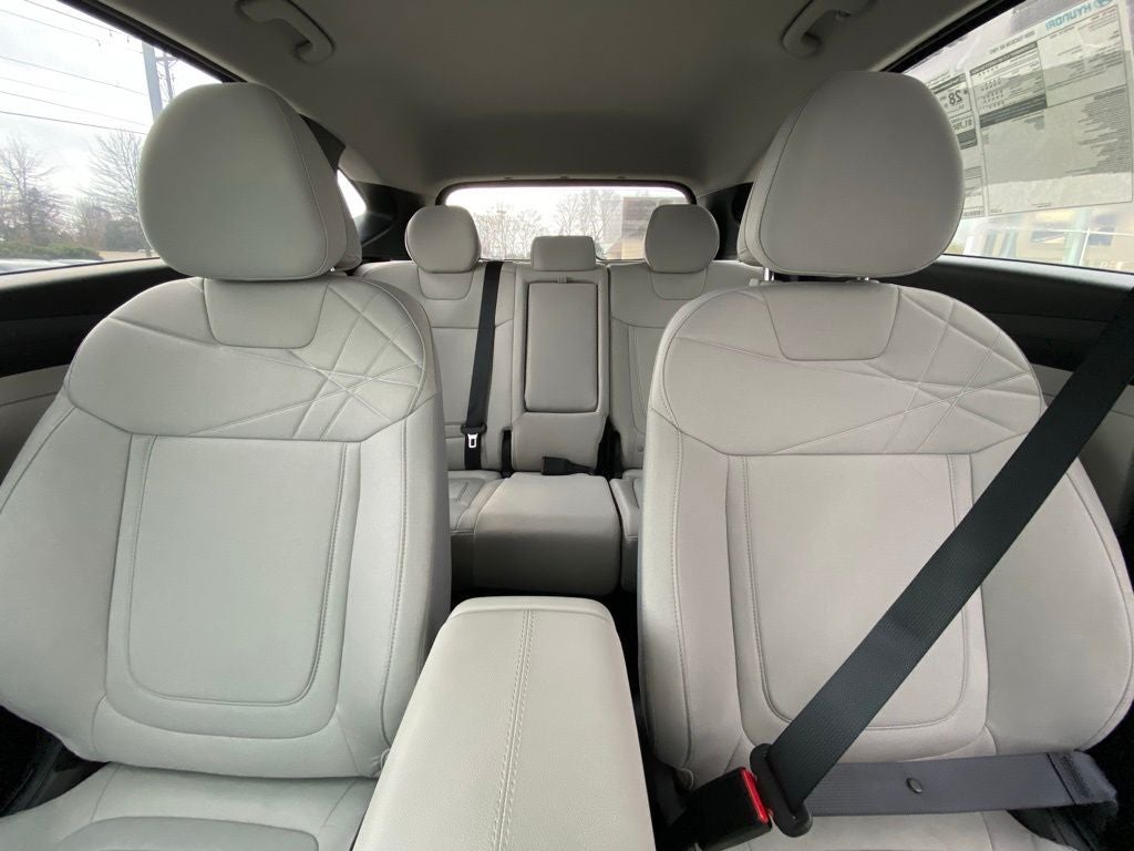 2026 Hyundai TUCSON SE FWD