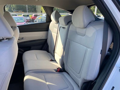 2026 Hyundai TUCSON SE FWD