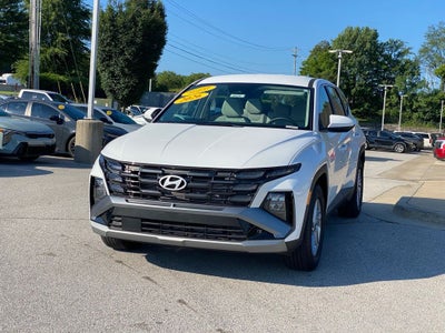 2026 Hyundai TUCSON SE FWD