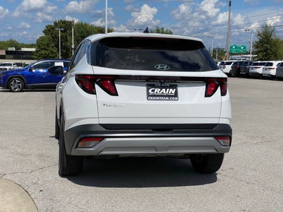 2026 Hyundai TUCSON SE FWD