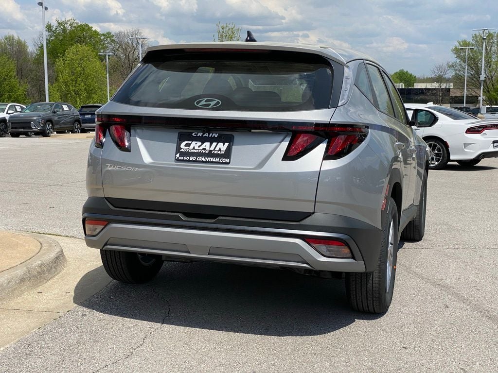 2026 Hyundai TUCSON SE FWD