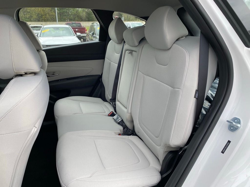 2026 Hyundai TUCSON SE AWD