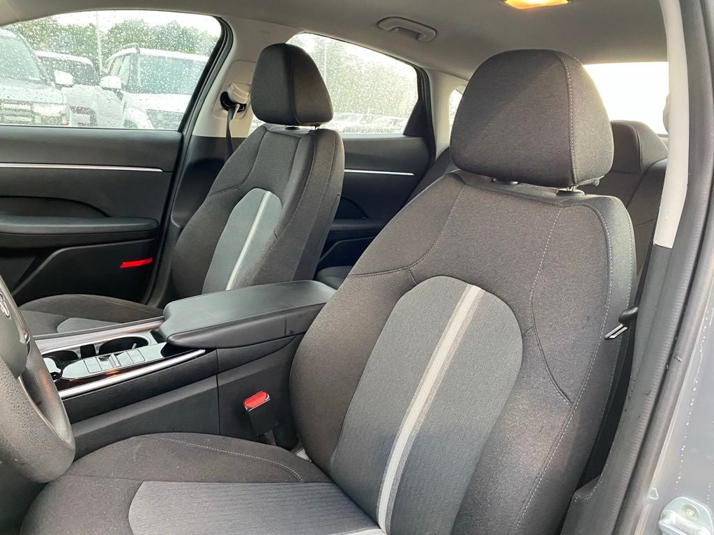 2021 Hyundai SONATA SE