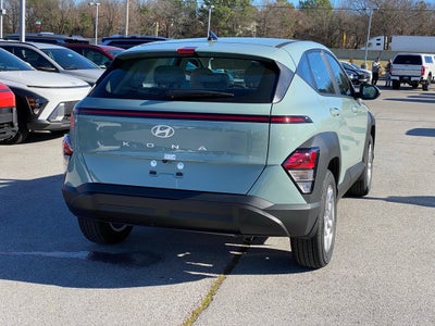 2026 Hyundai KONA SE FWD