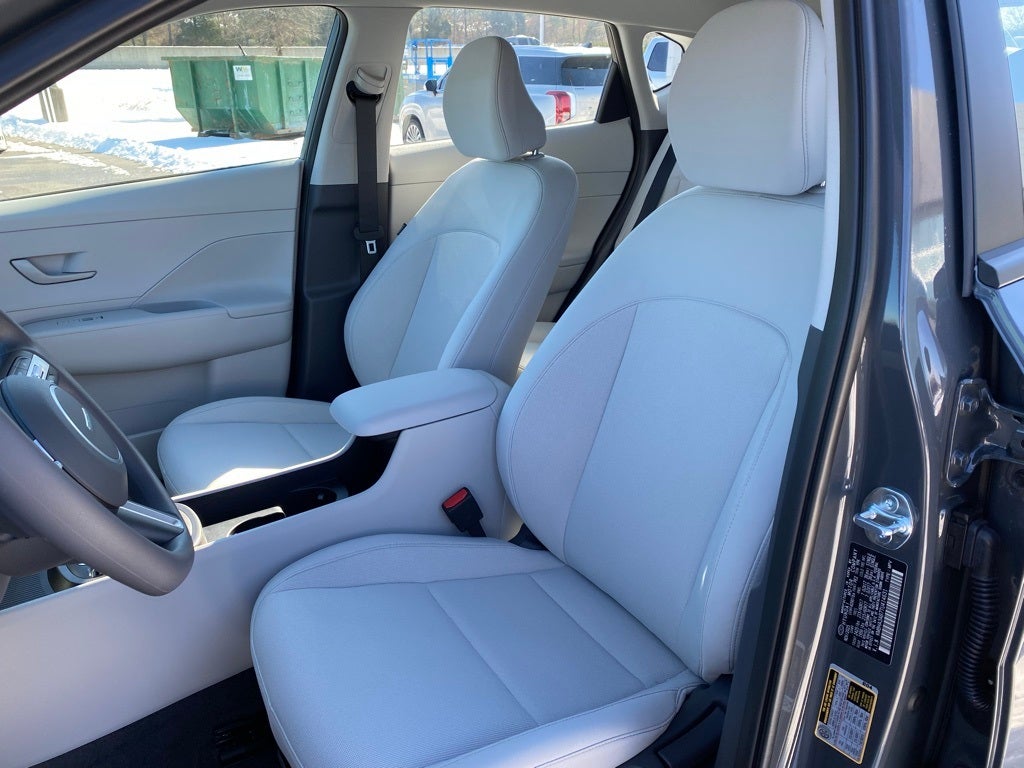 2026 Hyundai KONA SE FWD