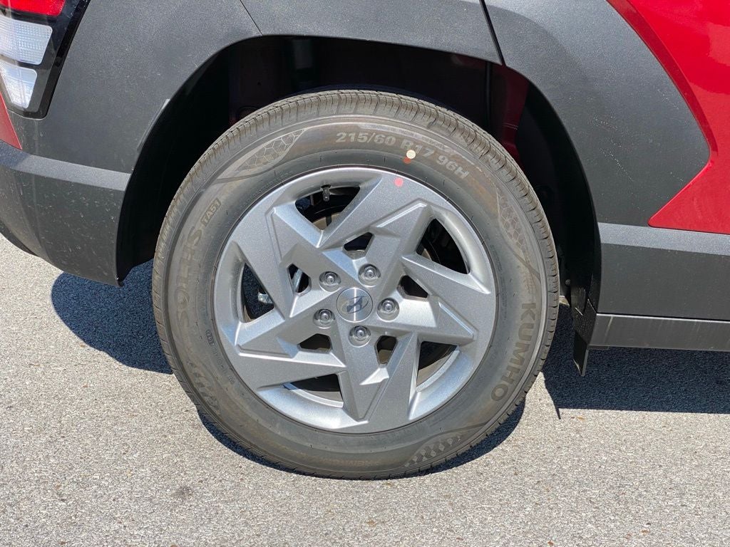 2027 Hyundai KONA SE FWD