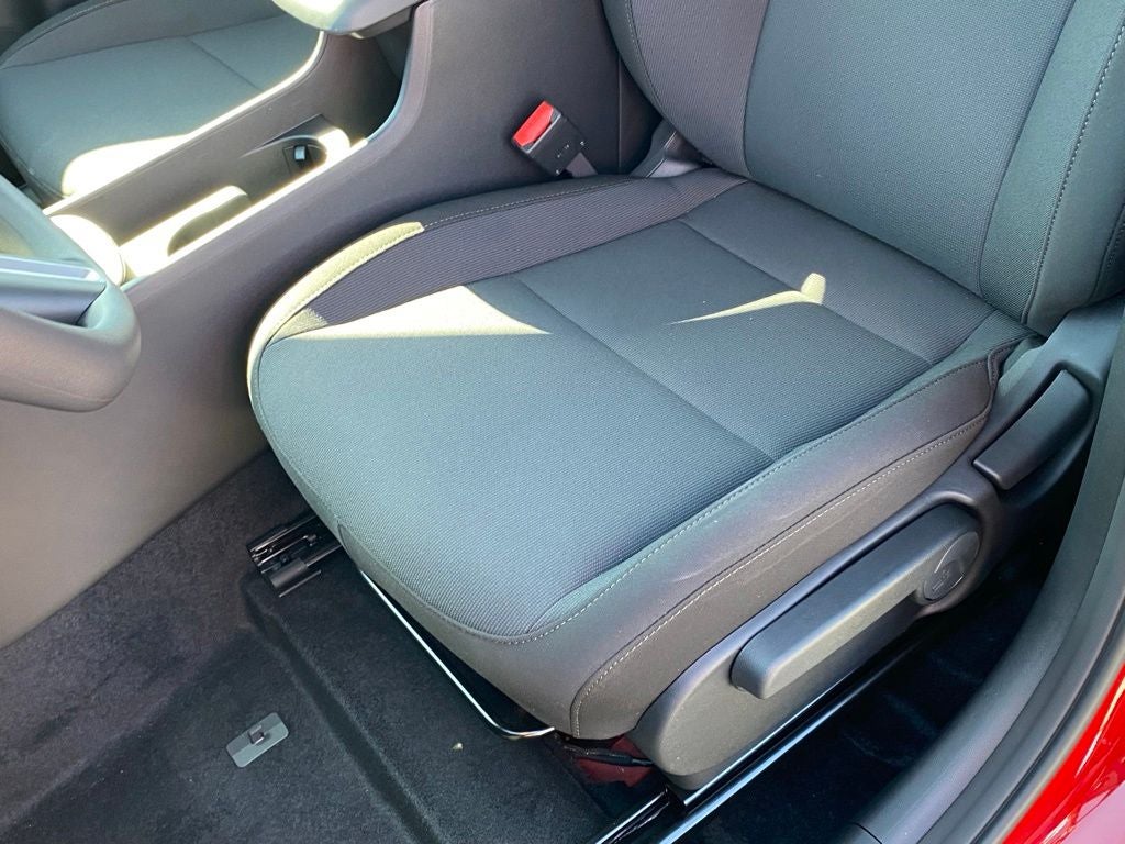 2027 Hyundai KONA SE FWD