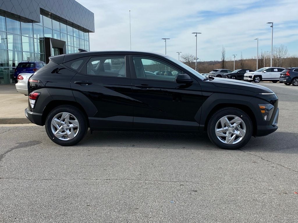 2026 Hyundai KONA SE FWD