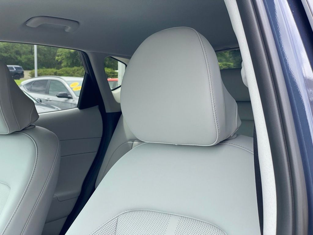 2026 Hyundai KONA SEL Premium FWD