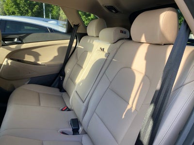 2017 Hyundai TUCSON SE Plus