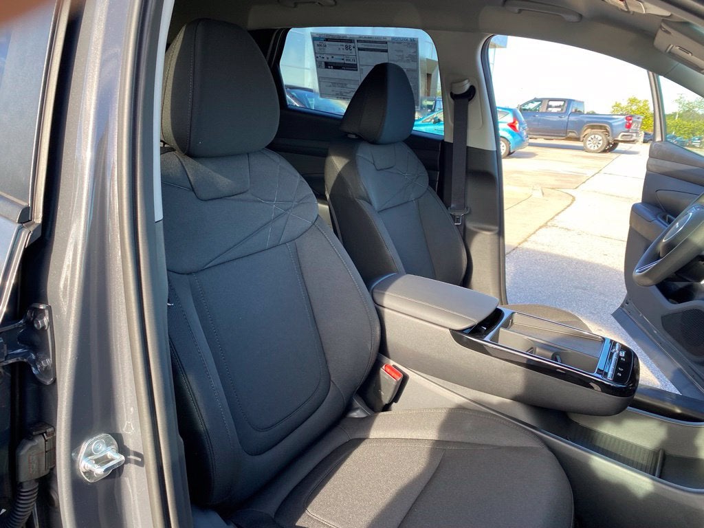2026 Hyundai TUCSON HYBRID SEL FWD