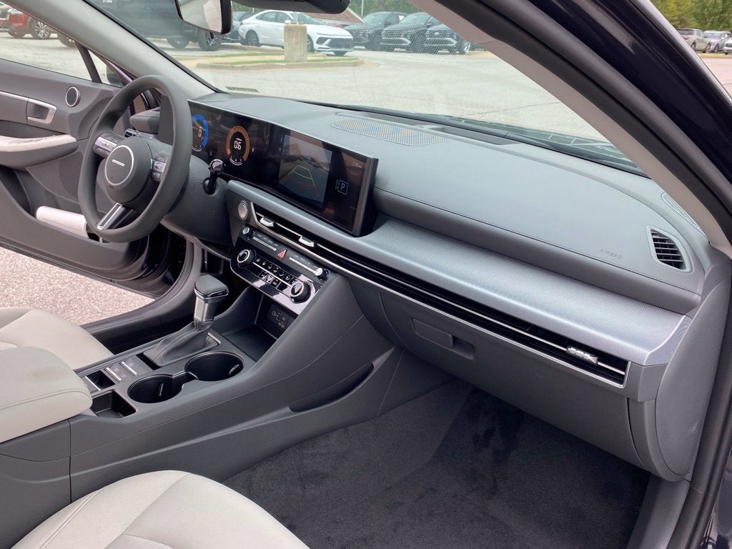 2026 Hyundai SONATA SE