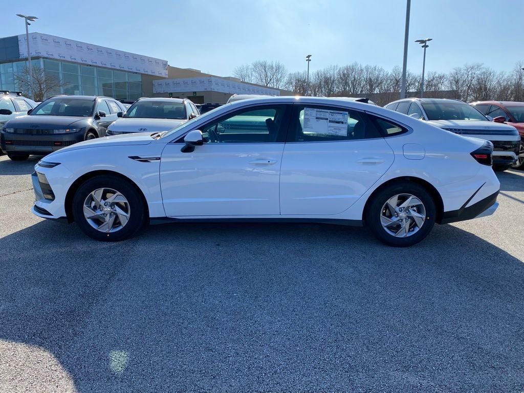 2026 Hyundai SONATA SE