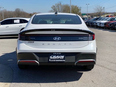 2026 Hyundai SONATA SE