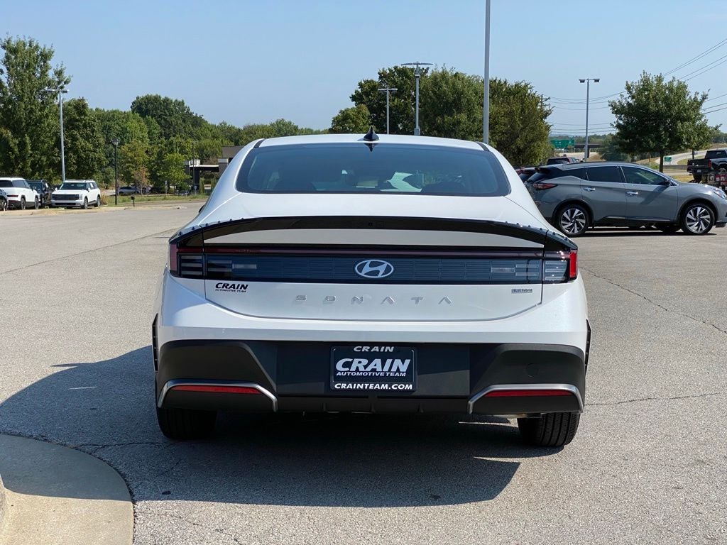 2026 Hyundai SONATA HYBRID Blue