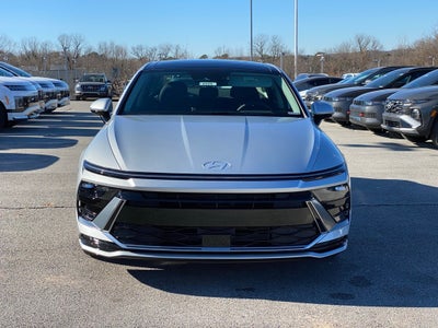 2026 Hyundai SONATA HYBRID SEL