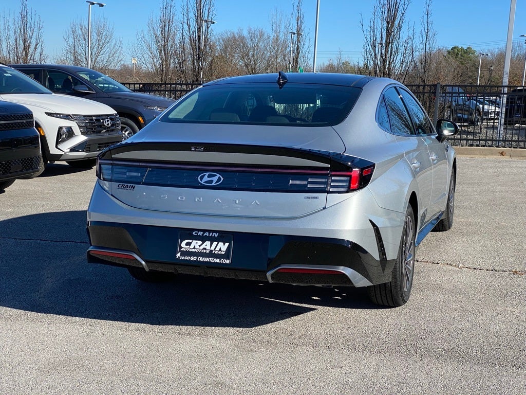 2026 Hyundai SONATA HYBRID SEL
