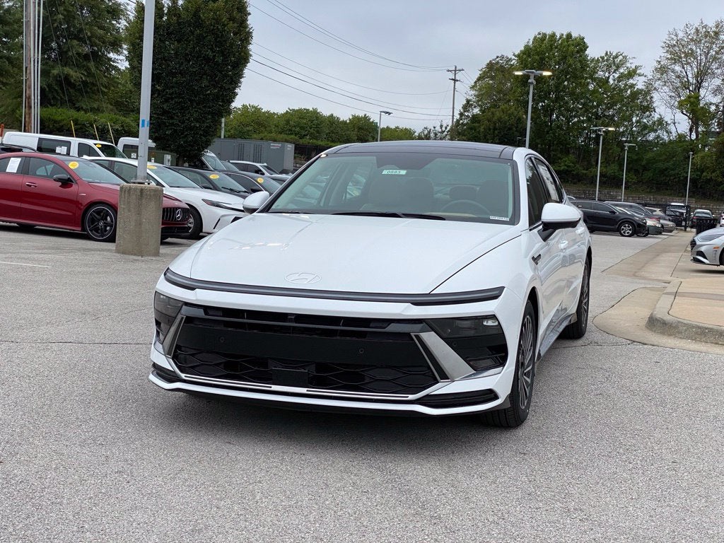 2026 Hyundai SONATA HYBRID Limited