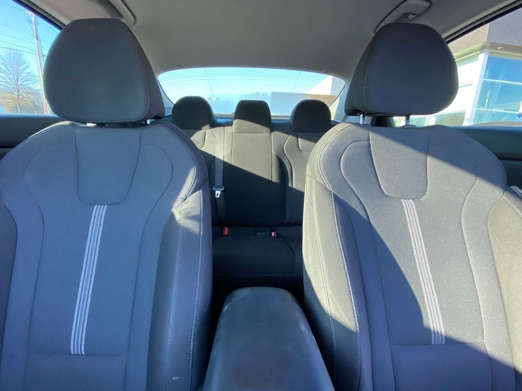 2021 Hyundai ELANTRA SE