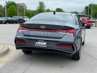 2026 Hyundai ELANTRA SE