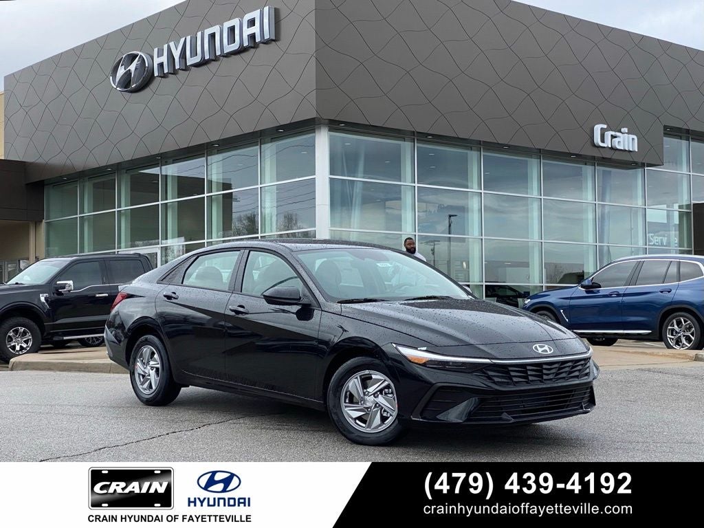 2026 Hyundai ELANTRA SE