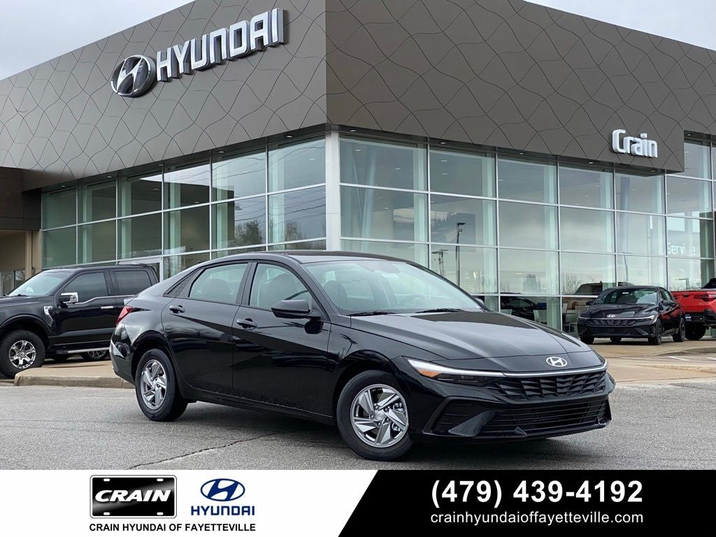 2026 Hyundai ELANTRA SE