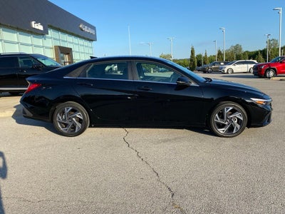 2026 Hyundai ELANTRA Limited