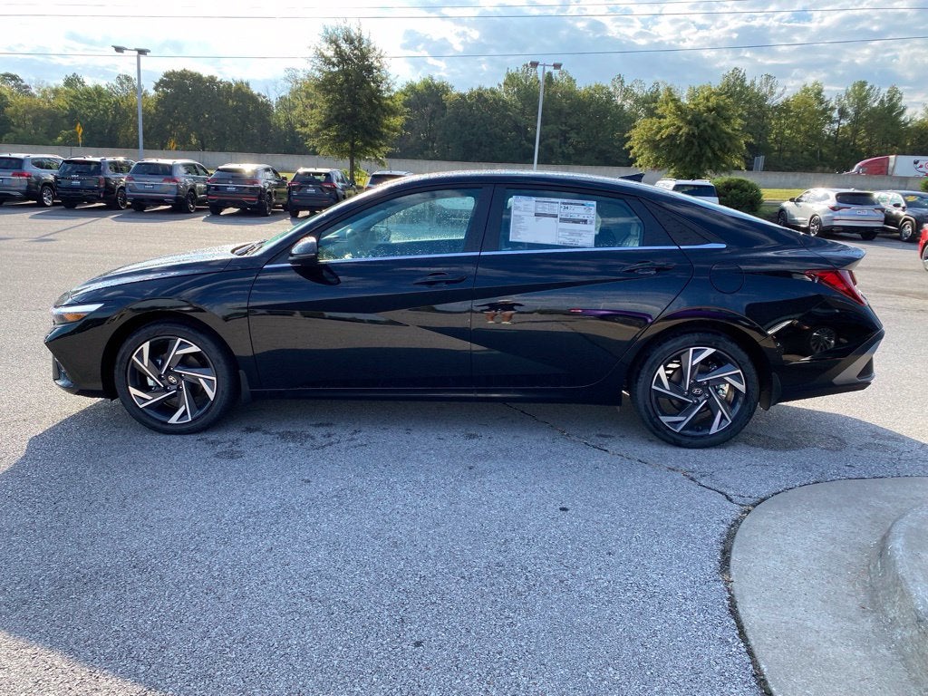 2026 Hyundai ELANTRA Limited
