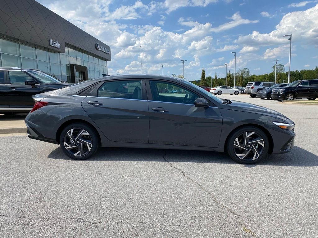 2026 Hyundai ELANTRA Limited