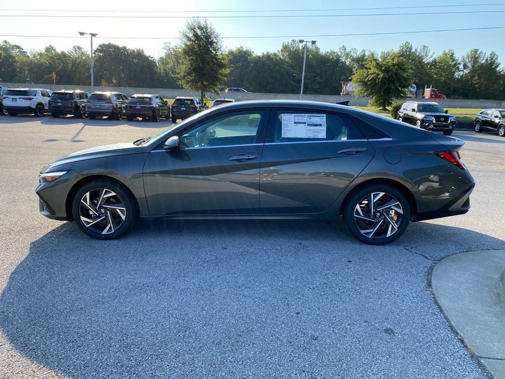 2026 Hyundai ELANTRA Limited