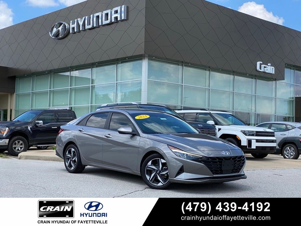 2023 Hyundai ELANTRA SEL