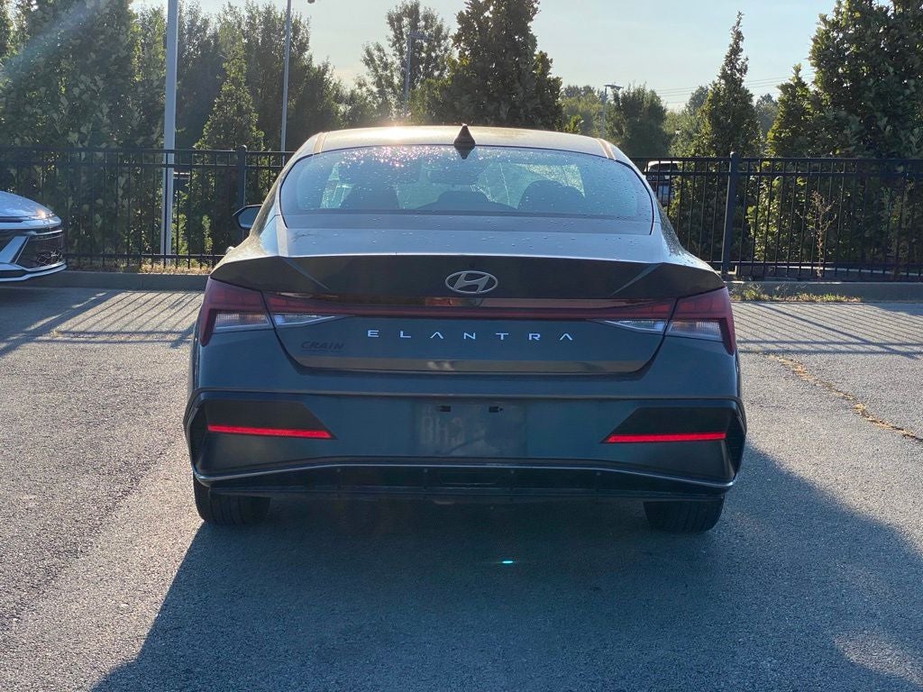 2024 Hyundai ELANTRA SEL