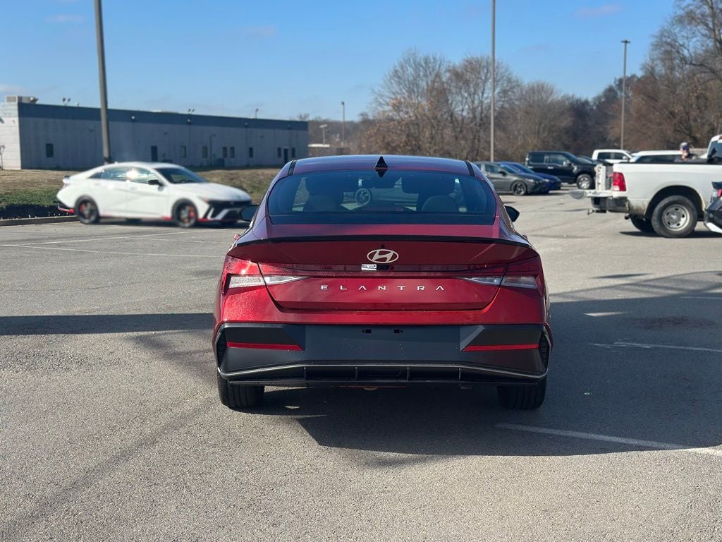 2026 Hyundai ELANTRA SEL Sport Premium