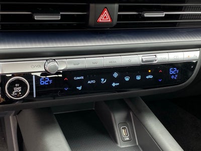 2025 Hyundai IONIQ 6 SE