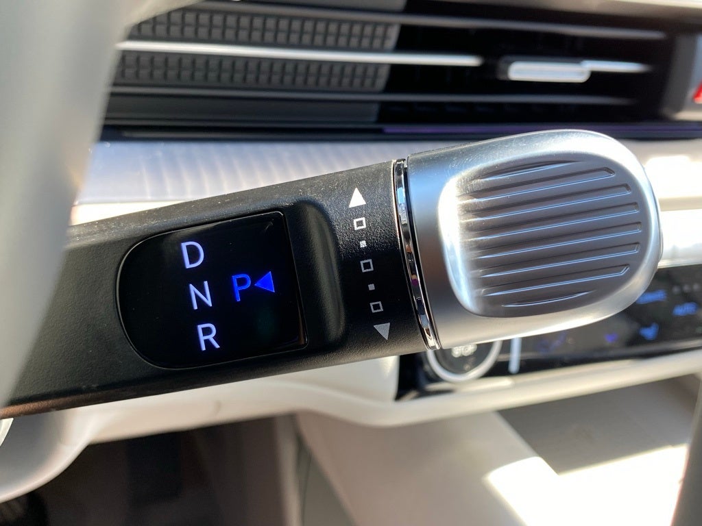 2025 Hyundai IONIQ 6 SEL