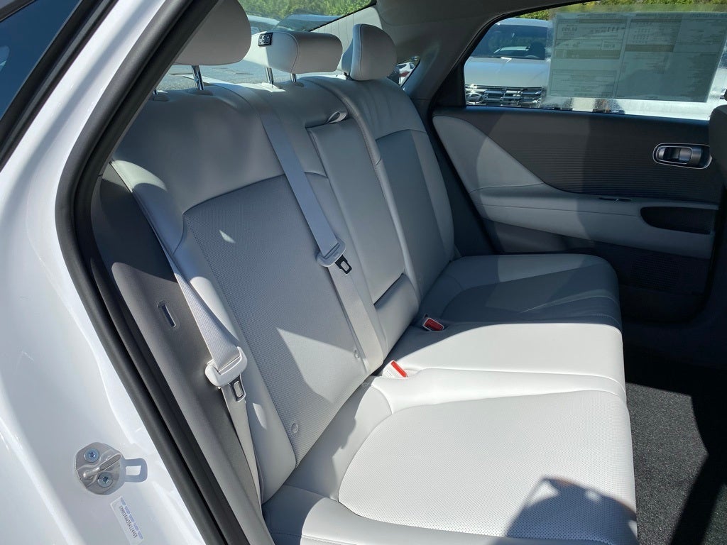 2025 Hyundai IONIQ 6 SEL