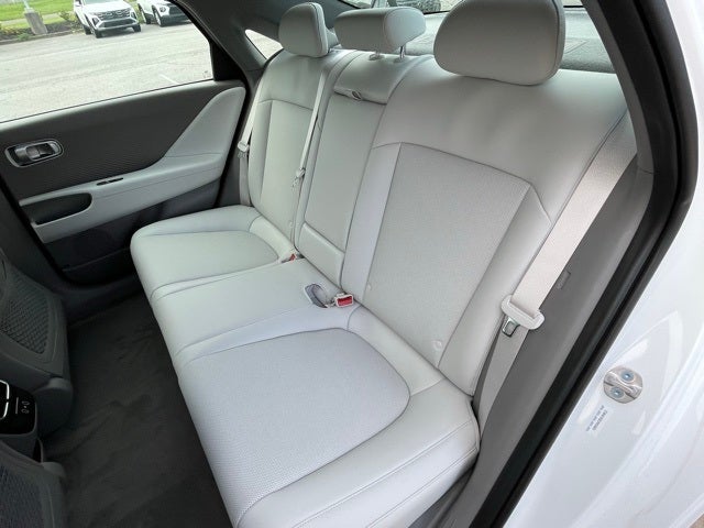 2025 Hyundai IONIQ 6 SEL