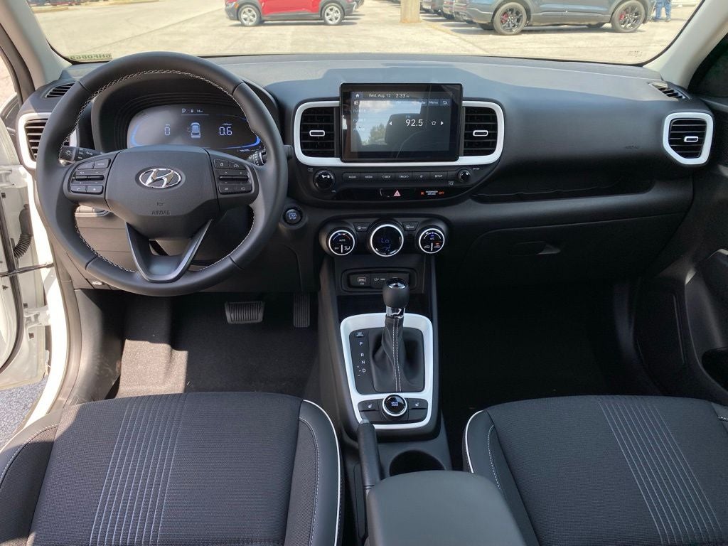 2026 Hyundai VENUE SEL W/Two-Tone Roof