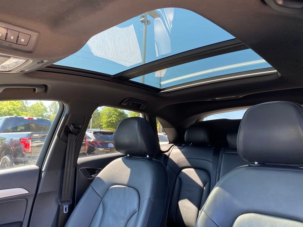 2017 Audi Q3 2.0T Premium quattro