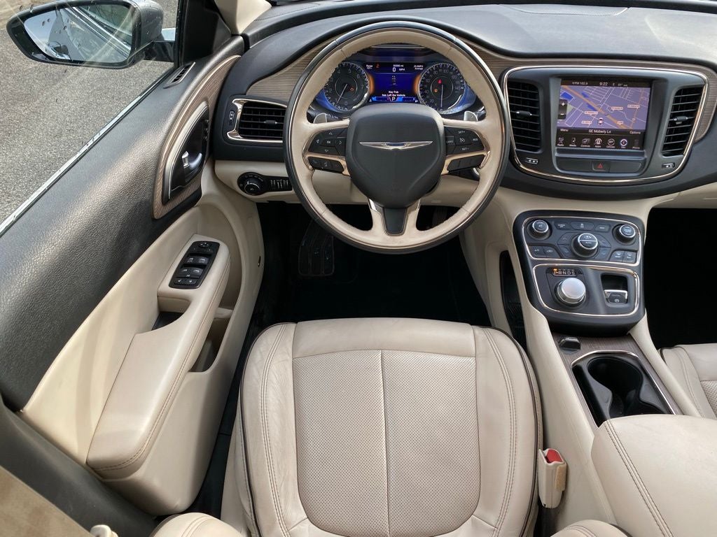 2015 Chrysler 200 C SUPER CLEAN!