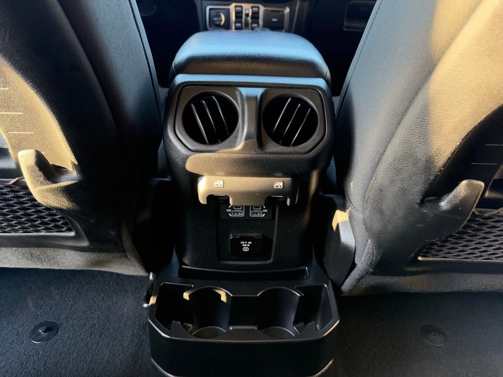 2021 Jeep Wrangler Unlimited Rubicon 4xe NAVIGATION