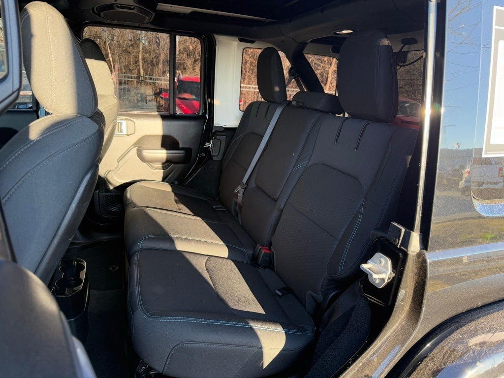 2021 Jeep Wrangler Unlimited Rubicon 4xe NAVIGATION