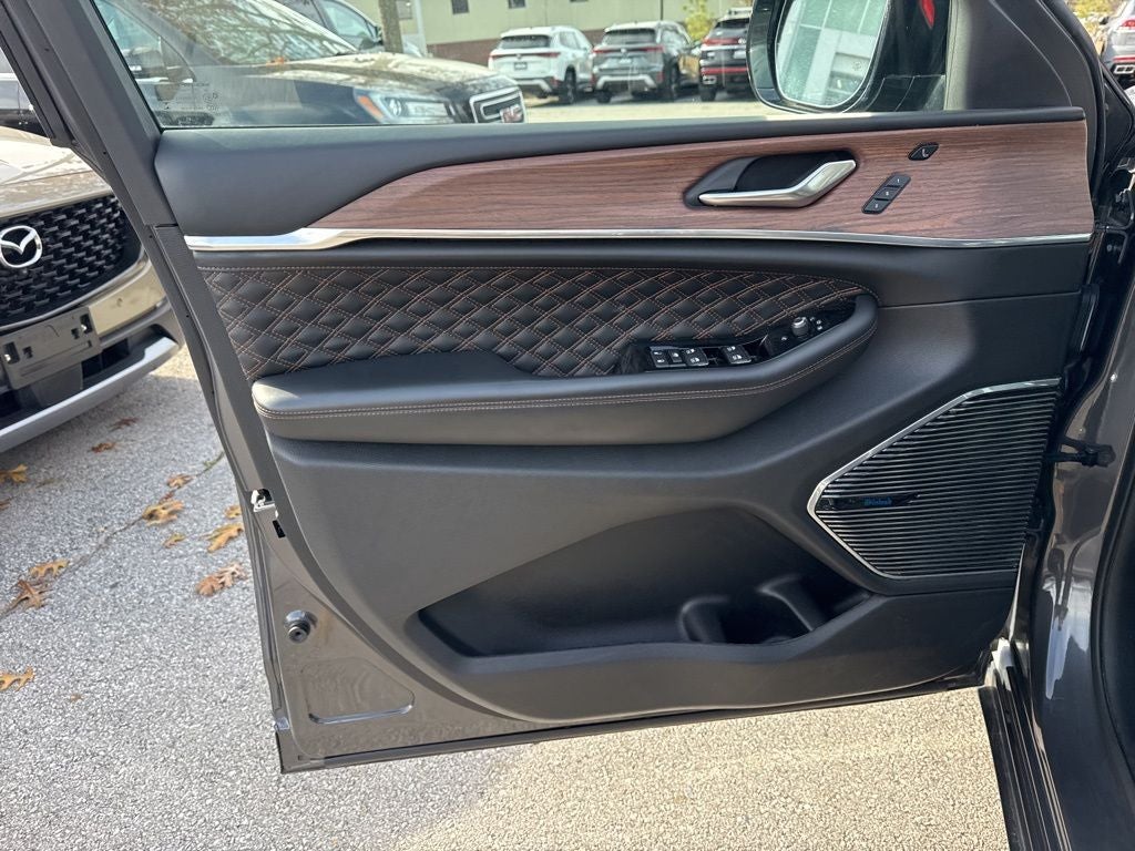 2023 Jeep Grand Cherokee L Summit HEMI