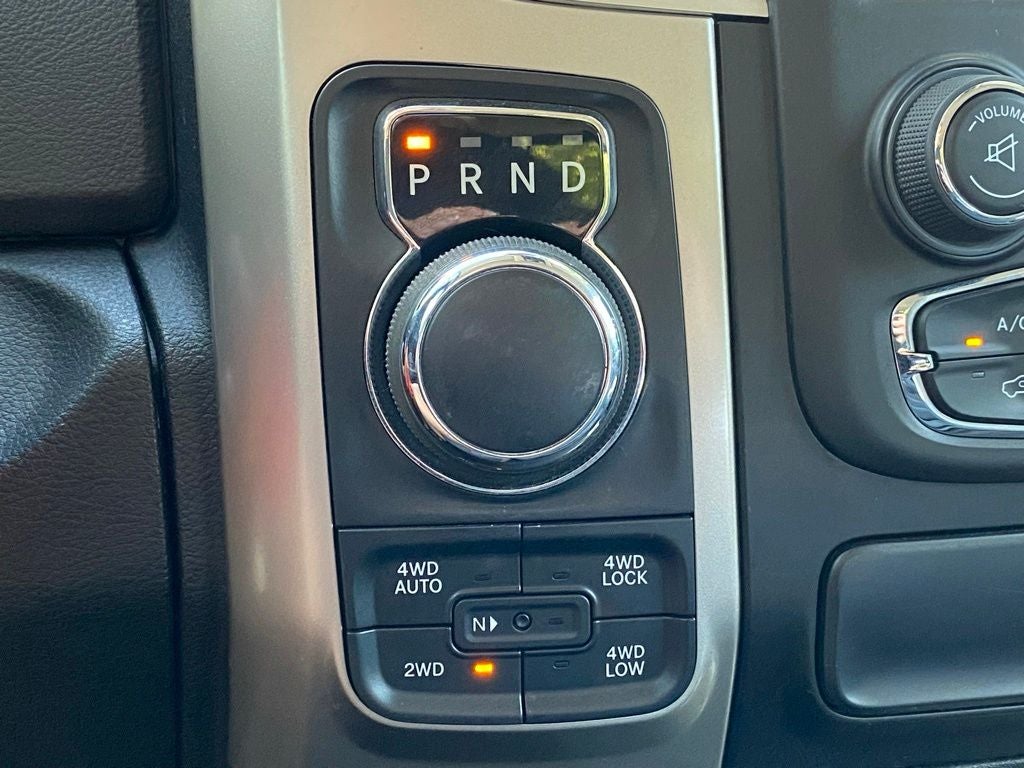 2019 RAM 1500 Classic SLT 4X4