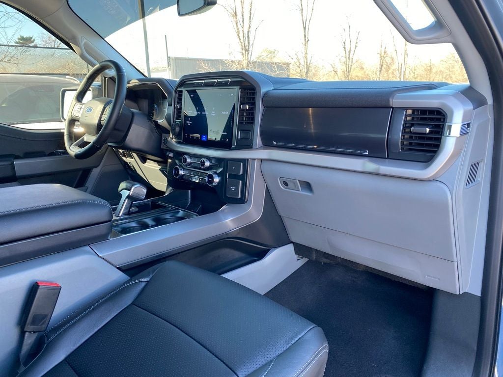 2023 Ford F-150 Lightning XLT