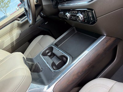 2024 GMC Sierra 2500HD SLT - 4WD / CLEAN CARFAX HISTORY