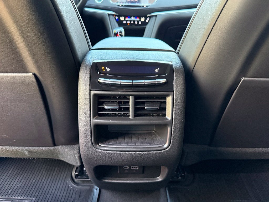 2026 Cadillac XT5 Premium Luxury - AWD / SUNROOF / ONE OWNER